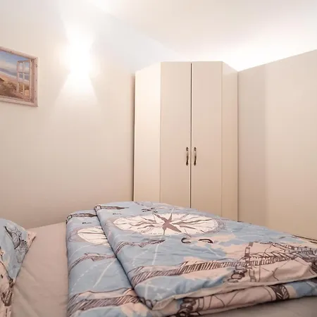 Giny's Apartmán *